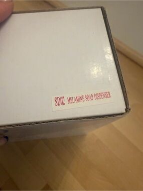 Nora Fleming retired SD02 melamine  soap dispenser